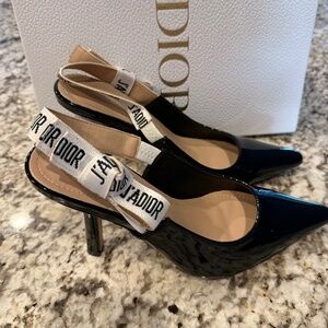 Dior pumps